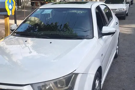 مزایده خودرو دنا، پلاس EF7 اتوماتیک توربو ساده