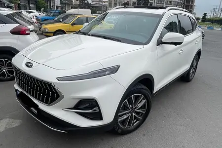 مزایده خودرو کی ام سی، K7 اتوماتیک