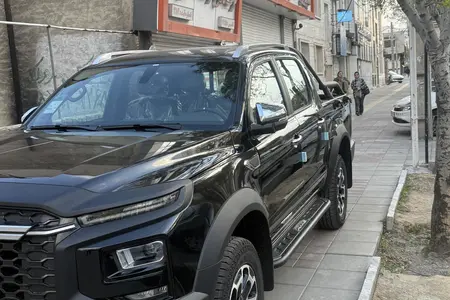 مزایده خودرو کی ام سی، T9 2 لیتر توربو