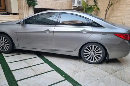 مزایده خودرو هیوندای، سوناتا 2.4 لیتر اتوماتیک