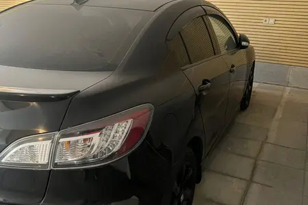 مزایده خودرو مزدا، 3 نیو صندوق دار 2.0 لیتر تیپ 3