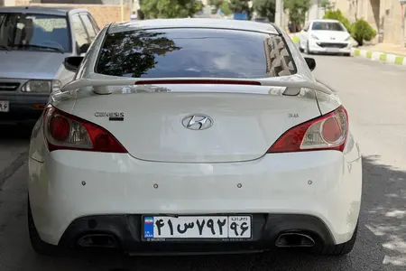 مزایده خودرو هیوندای، جنسیس اتوماتیک
