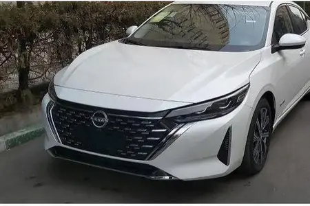 مزایده خودرو نیسان، سیلفی e-POWER پلاس