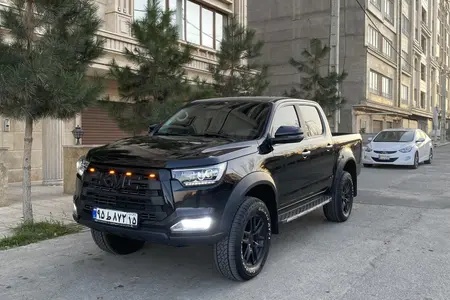 مزایده خودرو کی ام سی، T8 دنده ای