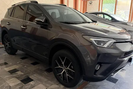 مزایده خودرو تویوتا، راوفور 2.5 لیتر دو دیفرانسیل