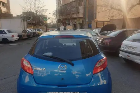 مزایده خودرو مزدا، 2 هاچ بک اتوماتیک
