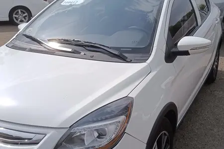 مزایده خودرو لیفان، X50 دنده ای