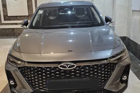 مزایده خودرو فونیکس، آریزو 8 هیبرید (Z8 PHEV) 1.5 لیتر توربو