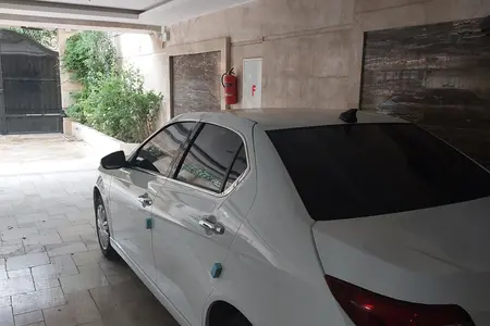 مزایده خودرو دنا، پلاس EF7 5 دنده ساده