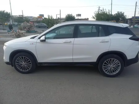 مزایده خودرو هایما، 8S اتوماتیک