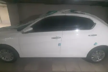 مزایده خودرو دنا، پلاس EF7P 6 دنده