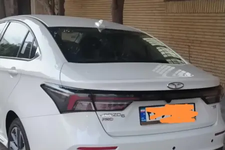 مزایده خودرو فونیکس، آریزو 6 پرو اتوماتیک