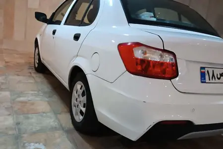 مزایده خودرو ساینا، S دنده ای بنزینی