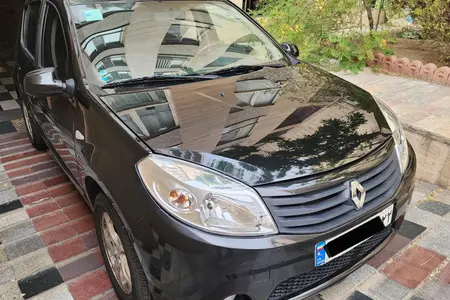مزایده خودرو رنو، ساندرو اتوماتیک