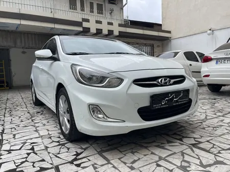مزایده خودرو هیوندای، اکسنت 1.6 لیتر ساده