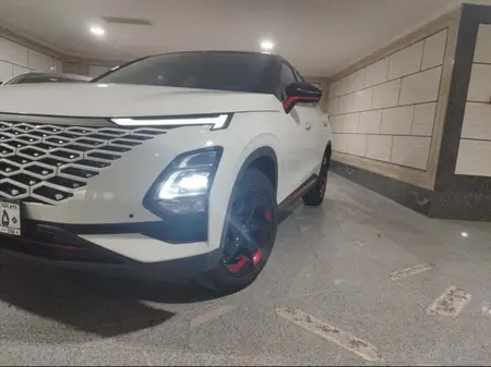 مزایده خودرو فونیکس، FX پریمیوم FWD