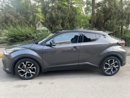 مزایده خودرو تویوتا، C-HR هیبرید 1.8 لیتر