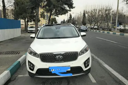 مزایده خودرو کیا، سورنتو 4 سیلندر GT لاین