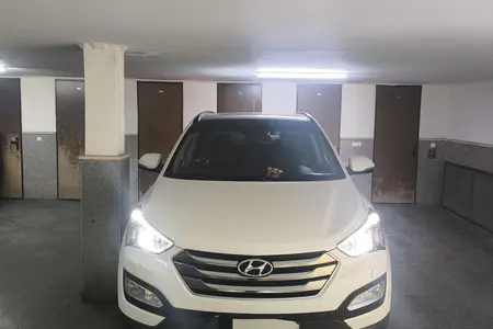 مزایده خودرو هیوندای، سانتافه 4 سیلندر دو دیفرانسیل