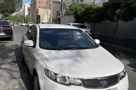 مزایده خودرو کیا، سراتو (مونتاژ) 2.0 لیتر ساده