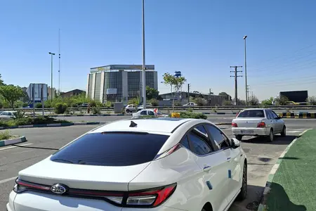 مزایده خودرو کی ام سی، eJ7 پلاس
