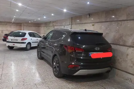 مزایده خودرو هیوندای، سانتافه 4 سیلندر دو دیفرانسیل