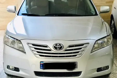 مزایده خودرو تویوتا، کمری GLX