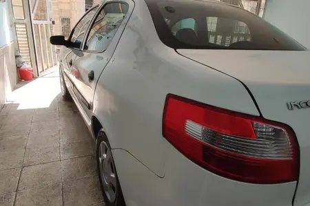 مزایده خودرو رانا، LX دنده ای
