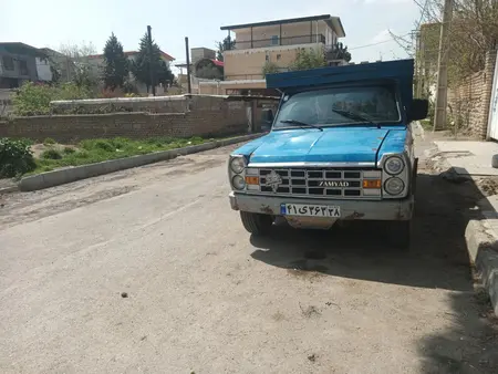 مزایده خودرو زامیاد، وانت نیسان دوگانه سوز
