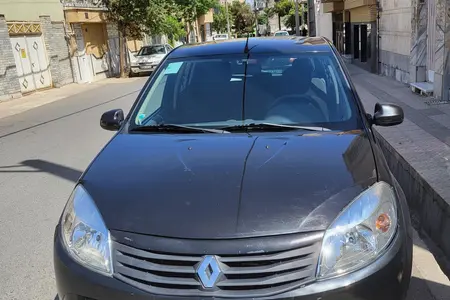 مزایده خودرو رنو، ساندرو اتوماتیک