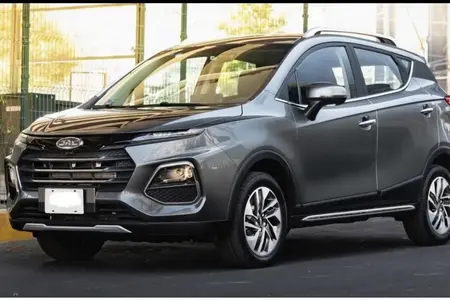 مزایده خودرو کی ام سی، SR3 1.6 لیتر