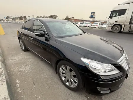 مزایده خودرو هیوندای، جنسیس اتوماتیک