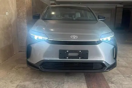مزایده خودرو تویوتا، bz4X 615 پرو