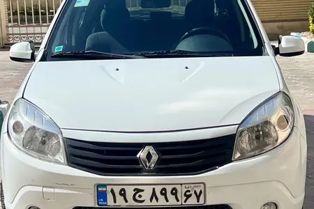مزایده خودرو رنو، ساندرو اتوماتیک