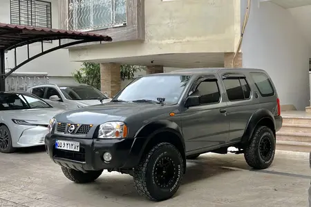 مزایده خودرو نیسان، رونیز دنده ای