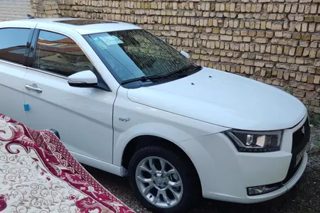 مزایده خودرو دنا، پلاس EF7 اتوماتیک توربو آپشنال