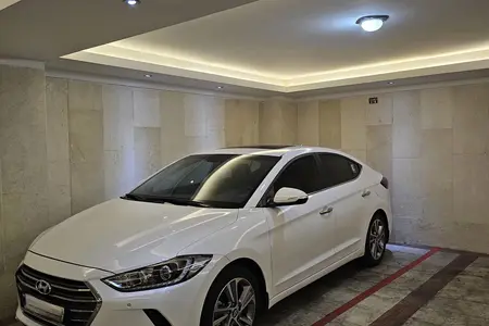 مزایده خودرو هیوندای، النترا 2.0 لیتر