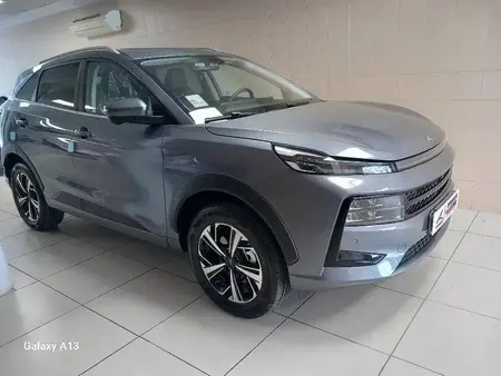 مزایده خودرو کی ام سی، SR6 1.5 لیتر توربو