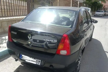 مزایده خودرو رنو، تندر 90 E1