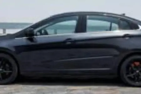 مزایده خودرو فونیکس، آریزو 6 جی تی (Z6 GT) اکسلنت
