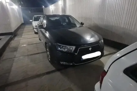 مزایده خودرو دنا، پلاس EF7 اتوماتیک توربو ساده