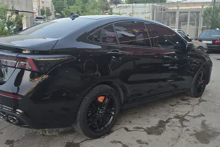 مزایده خودرو فونیکس، آریزو 6 جی تی (Z6 GT) اکسلنت