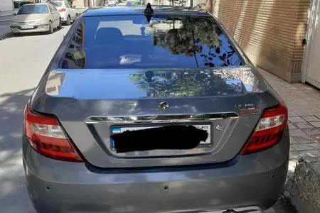 مزایده خودرو دنا، پلاس EF7 اتوماتیک توربو ساده