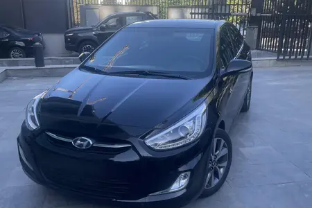 مزایده خودرو هیوندای، اکسنت 1.6 لیتر ساده