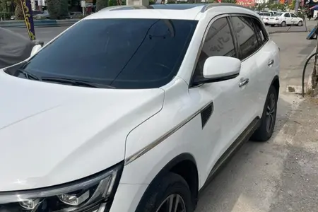 مزایده خودرو رنو، کولیوس اتوماتیک