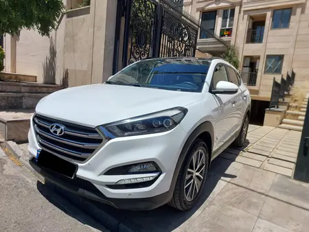 مزایده خودرو هیوندای، توسان 2.0 لیتر دو دیفرانسیل