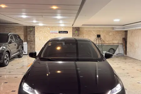 مزایده خودرو فونیکس، آریزو 6 جی تی (Z6 GT) اکسلنت