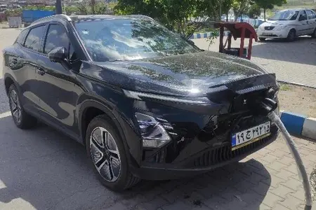 مزایده خودرو فونیکس، FX پریمیوم FWD