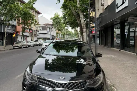 مزایده خودرو کیا، اپتیما 4 سیلندر GT لاین