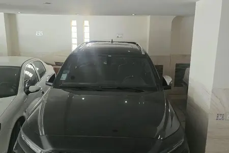 مزایده خودرو کی ام سی، T9 2 لیتر توربو